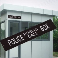 17.7x3.9inch Police Public Call Box Sign Novelty Retro Metal Square Wall Plaque 320181100864  351794700639